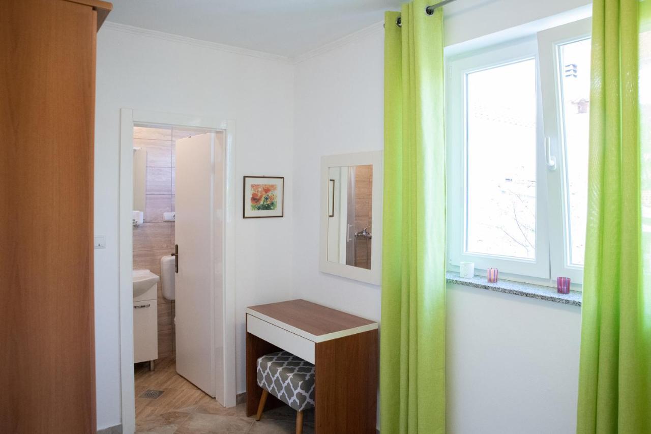 Apartmani Vrtodusic Банёл Экстерьер фото