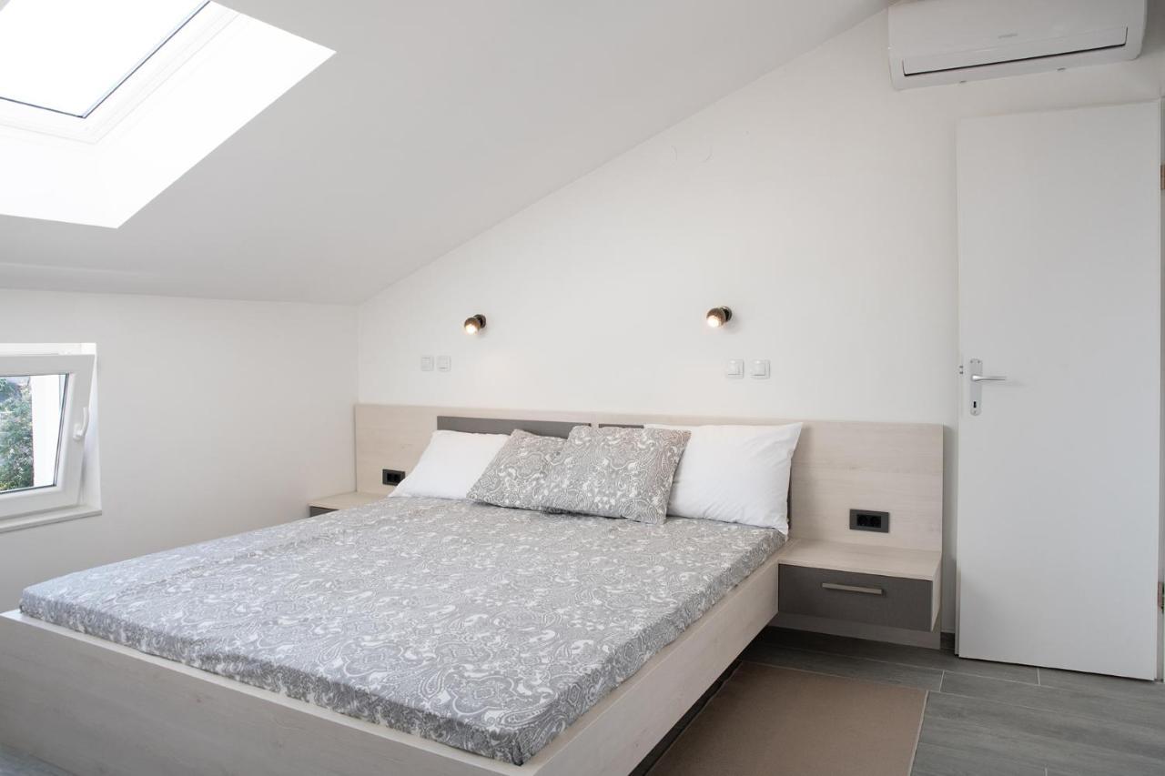 Apartmani Vrtodusic Банёл Экстерьер фото