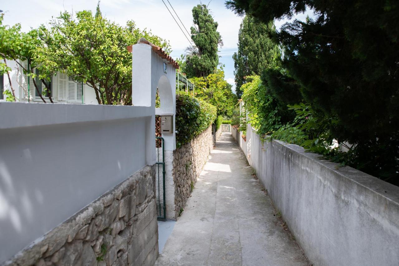 Apartmani Vrtodusic Банёл Экстерьер фото