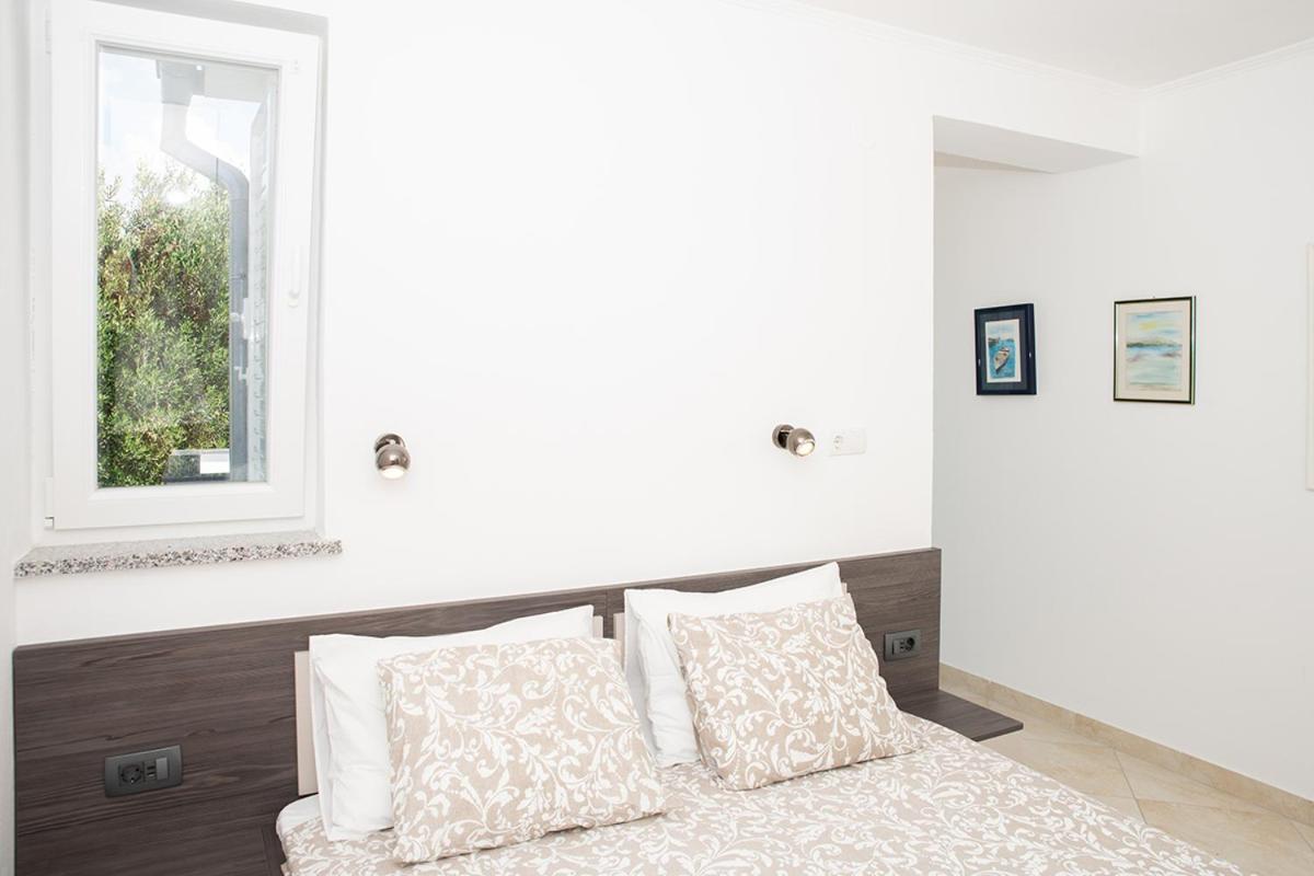 Apartmani Vrtodusic Банёл Экстерьер фото
