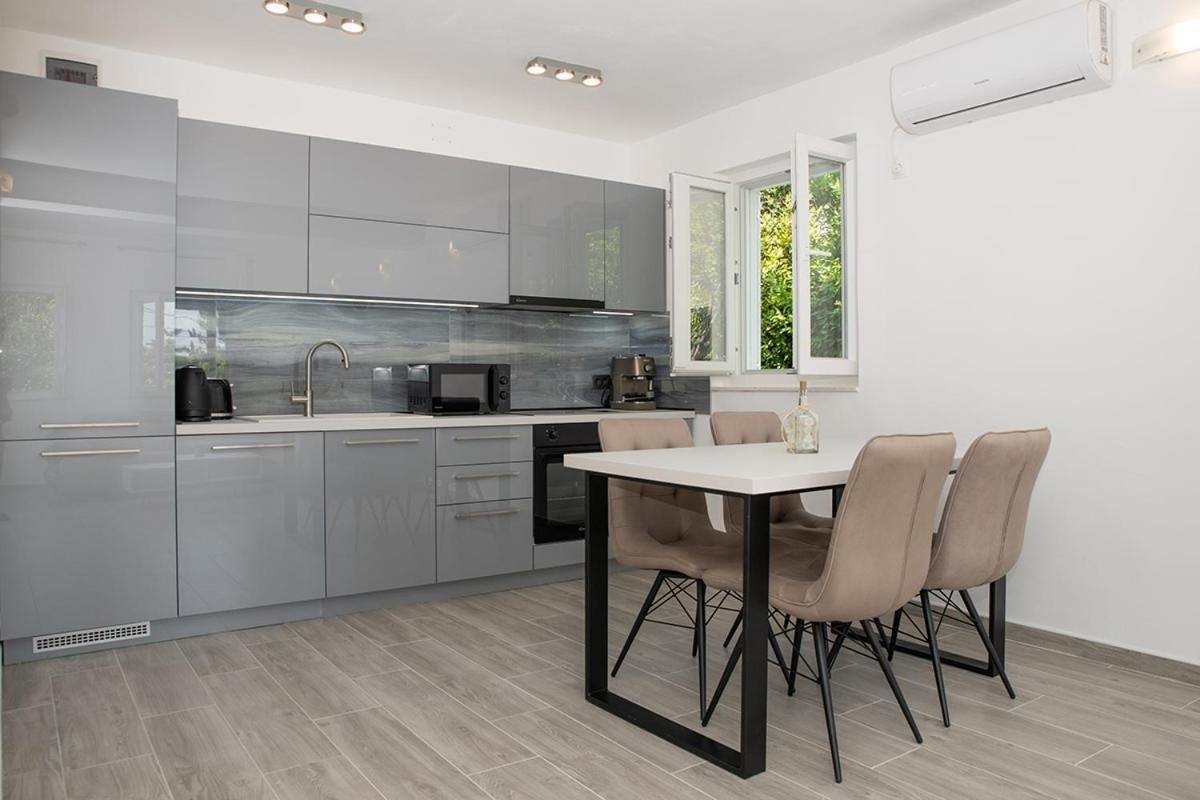 Apartmani Vrtodusic Банёл Экстерьер фото